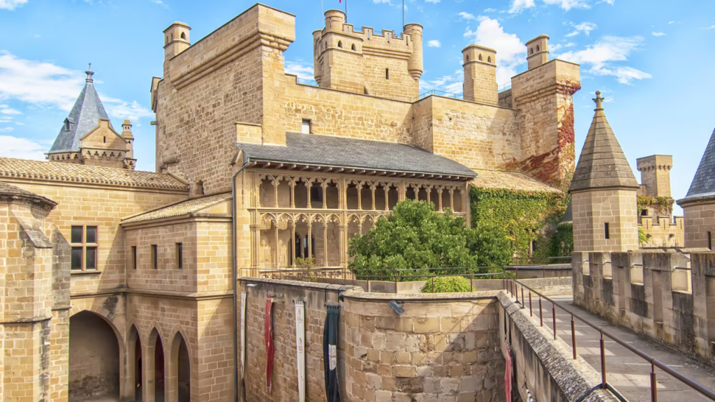 best castles to visit in spain