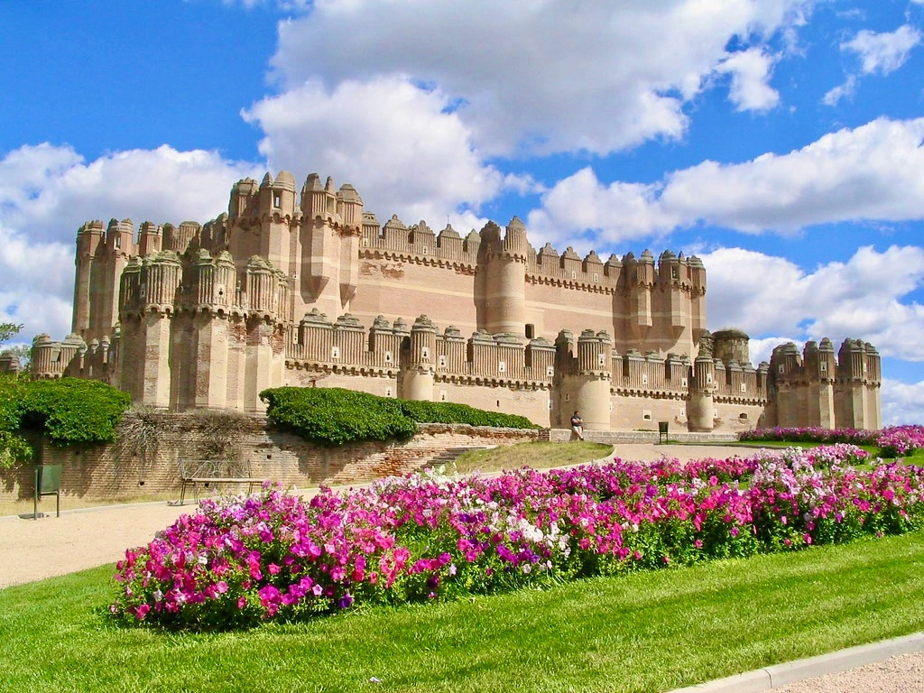 best castles to visit in spain