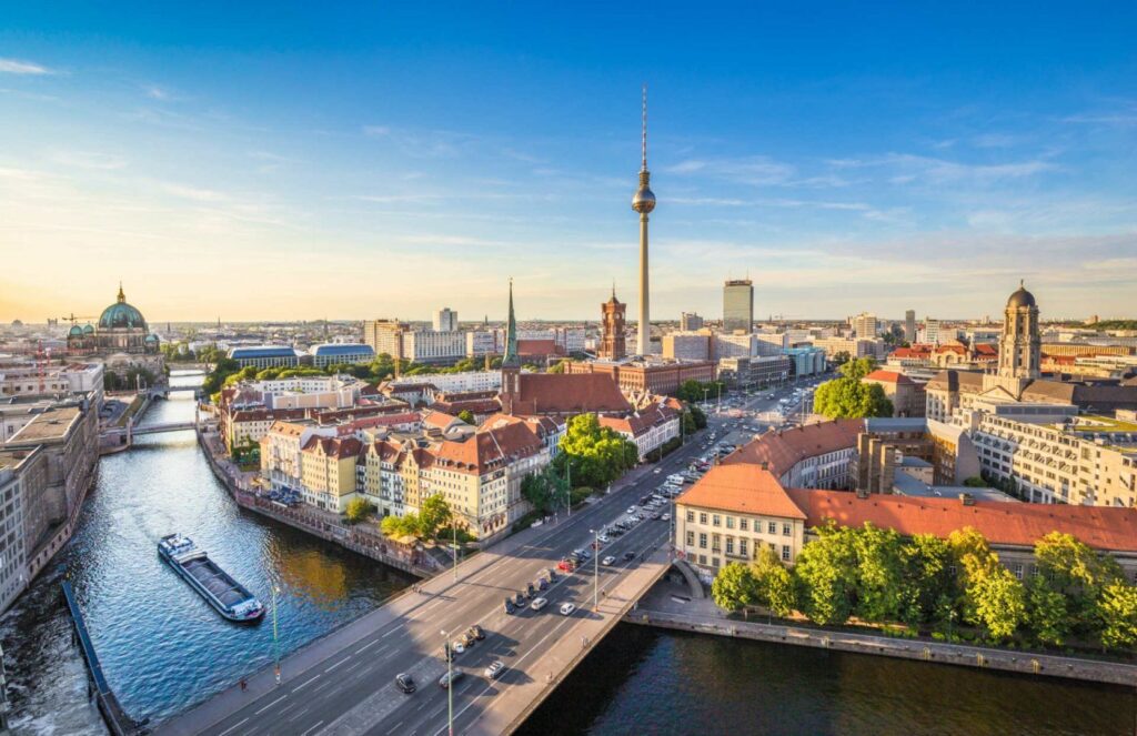 Discover Germany: Top Travel Destinations for Tourists from the USA, UK, and Europe